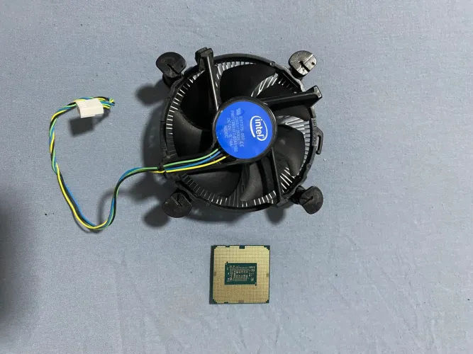 Processador Intel Core I3 10100F