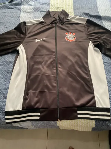 Casaco corinthians viagem tamanho GG- pouco menor