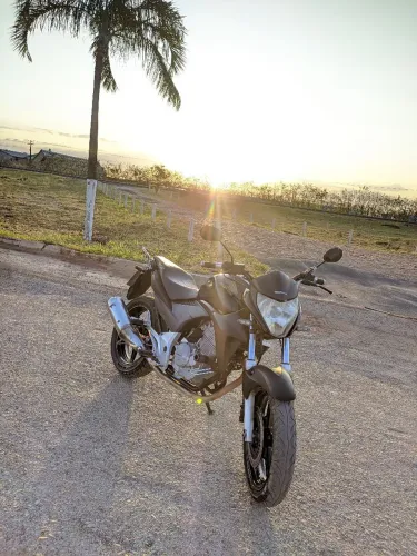 Honda CB 300R