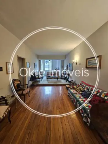 Apartamento : Padrão / Residencial / Copacabana
