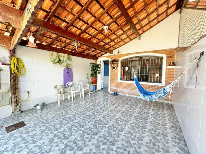 Casa com 2 dormitórios à venda, 68 m² por R$ 430.000,00 - Caiçara - Praia Grande/SP