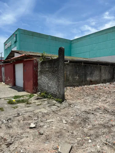 Terreno de Esquina Paranaguá