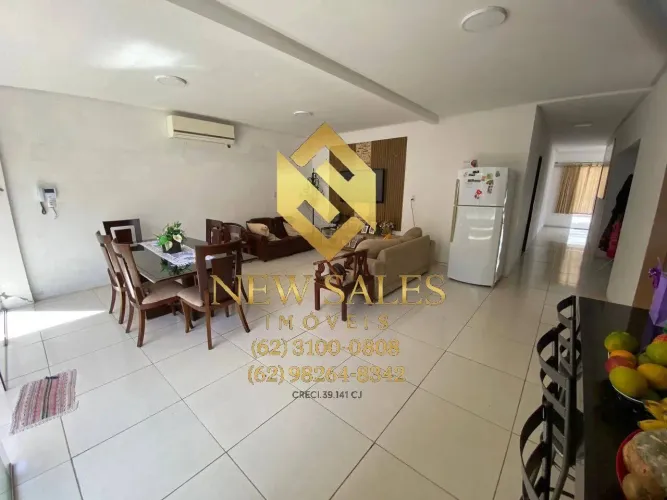 Sobrado- 5 suítes, 314m², 3 vagas, ampla área no fundo-Residencial Morumbi