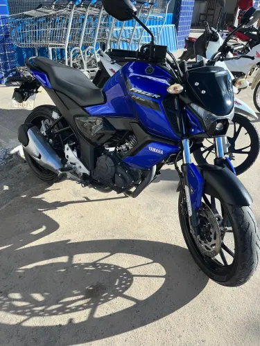 Moto nova