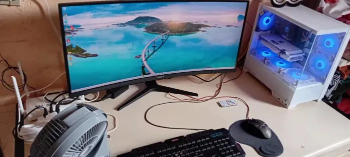 Vendo PC GAMER + Monitor Curvo Completo
