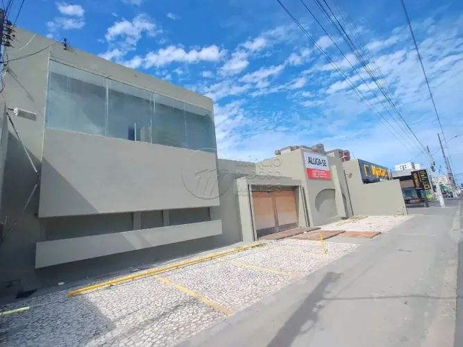 PONTO COMERCIAL NA AV. ÁLVARO CALHEIROS