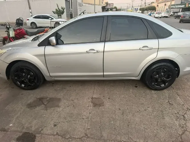 Ford Focus Sed. Ti./ti.plus 2.0 16V Flex AUT 2012