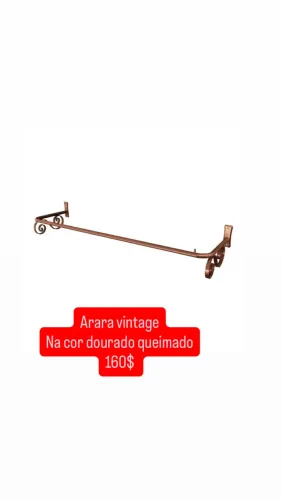 Arara de parede vintage
