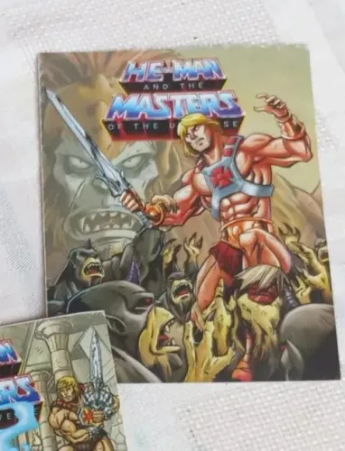 Mini Gibi Mestres do Universo Origins He-man edição brasileira