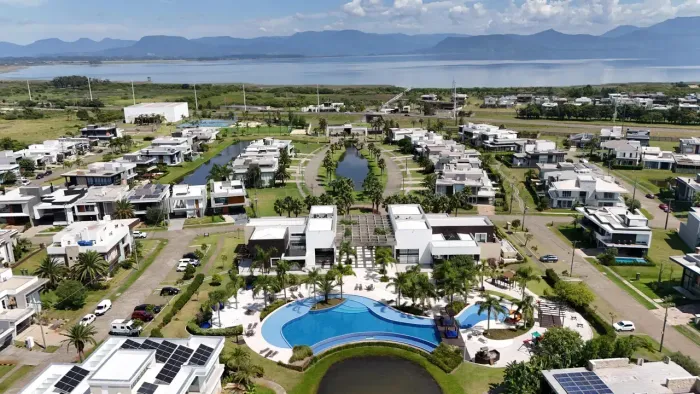 Lote beira lago no Capão Ilhas Resort de barbada!!