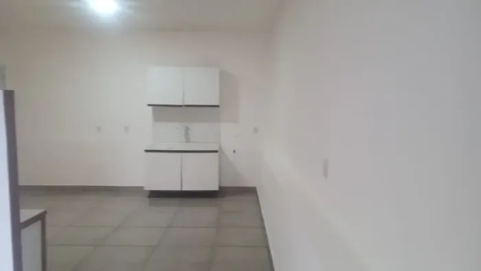 Alugo ap tipo Loft com Banheiro sem garagem