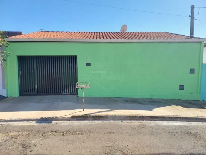 Venda de Casas / Padrão na cidade de Américo Brasiliense
