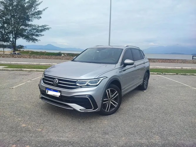 Volkswagen Tiguan Allspac R-line 300 TSI 2.0 2024