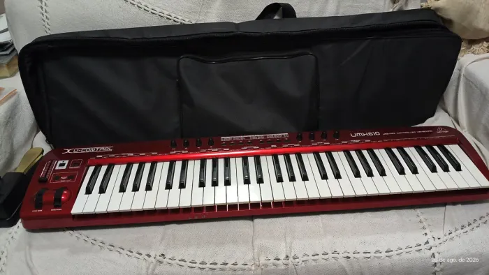 VENDO BEHRINGER UMX 610 - NOVÍSSIMO