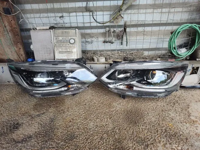 Par farol Onix plus Premier LT LTZ com LED original excelente estado