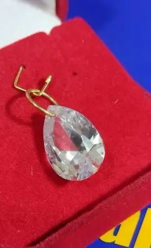 Pingente Gota Rosa, Champanhe, Branca Preço Unidade 18 mm Peso 4 Gramas 