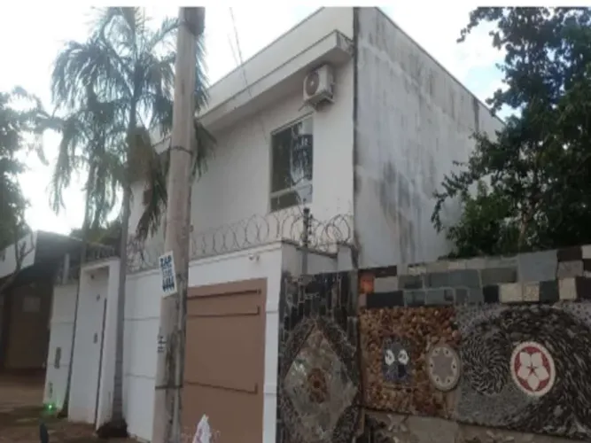 Casa Residencial com 6 quartos sendo 3 suites - Centro, Frutal