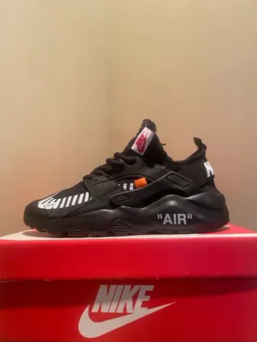 Nike Hurache X Off-White. Tamanho 40. Novo.