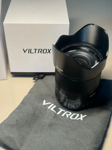 LENTE VILTROX NOVA LACRADA ACEITO CARTÃO 