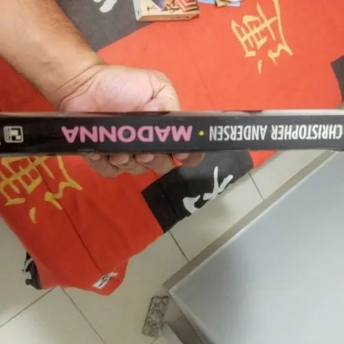 Livro raro de Madonna original para colecionador
