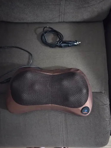 Almofada de massagem Shiatsu portátil.