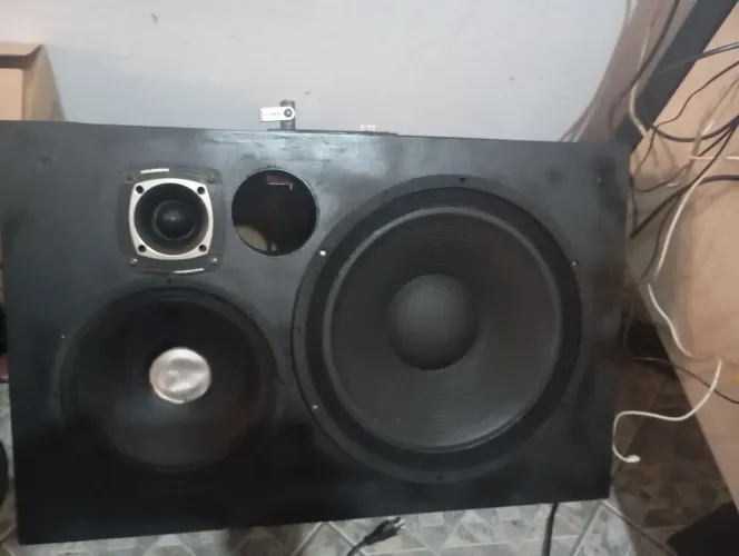 CAIXA DE SOM RESIDENCIAL MP3