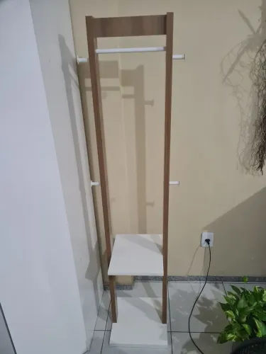 Cabideiro Roupas Novo