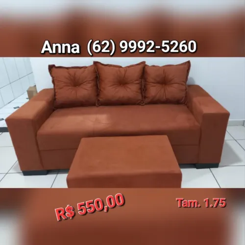 Sofá com Puff - 3 Lugares
