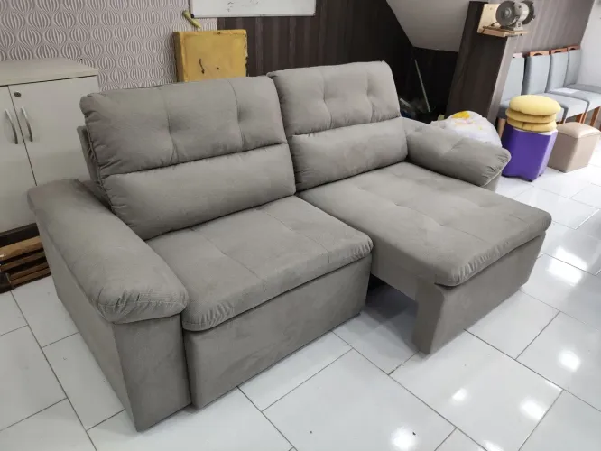Sofá Retrátil  2,30m Novo