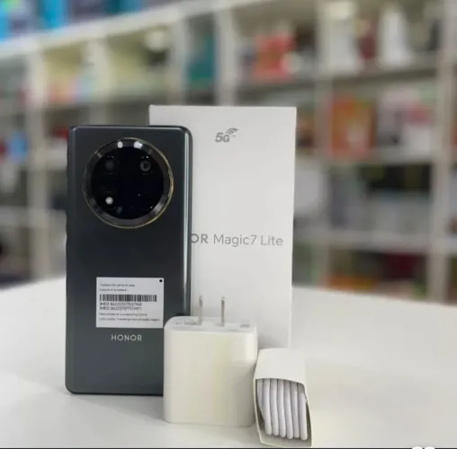 Performance Premium - Honor Magic 7 Lite 5G - Preto - Super rápido , parcelamos no cartão 