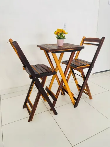 CONJUNTO BISTRÔ DOBRÁVEL QUADRADO ENVERNIZADO 