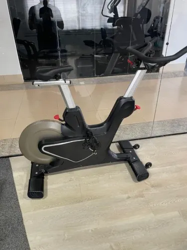 M- Spinning Profissional, Esteiras, Simulador de Escada - Informação Pelo WhatsApp