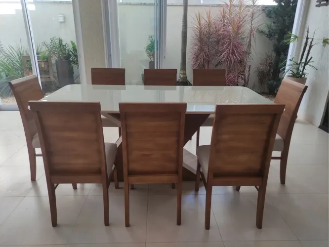 Mesa de Jantar com 6 Cadeiras em Madeira Maciça
