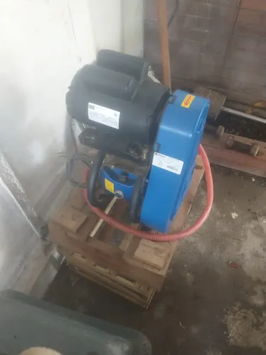 Bomba lavar industrial Nova Nunca usada 3 000 reais