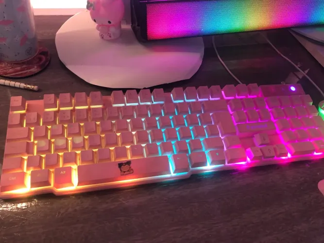Teclado rosa iniciante rgb básico 