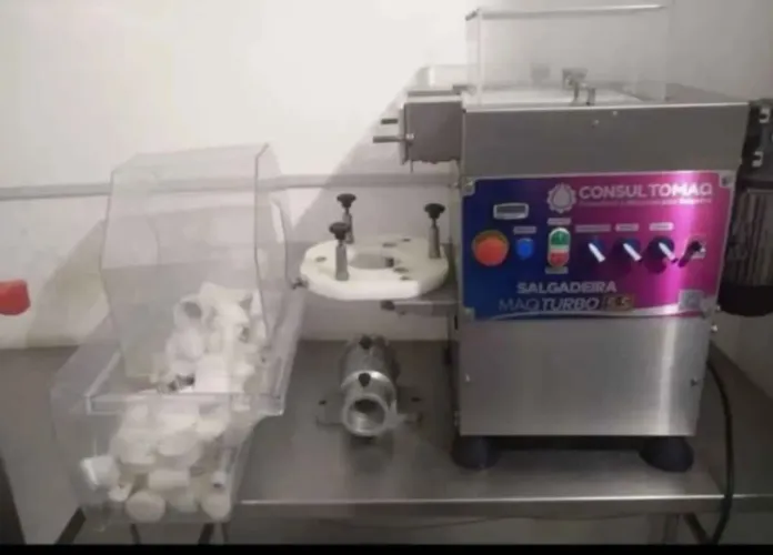 Vendo Fábrica de salgados