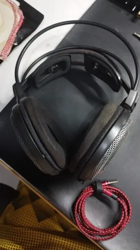 Headphone Audio Technica AD700x com mod de cabo removível