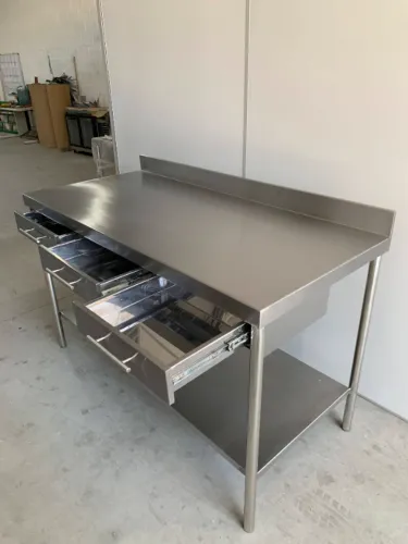 Bancada Gourmet 1,10m - 3 gavetas organizadoras