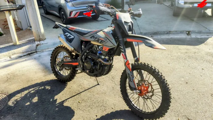 Motos MXF 300 no Brasil