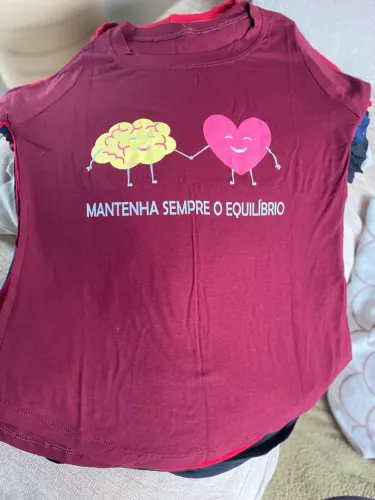 Camisetas viscolycra estampas variadas. 