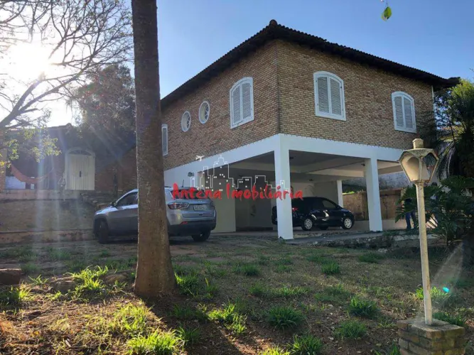 Casa com 04 dormitórios na Vila Áurea em Poá - Cód.: 11508