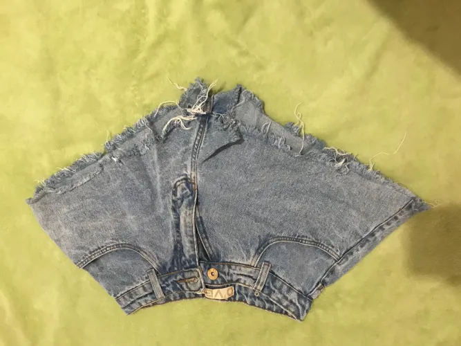 Short jeans