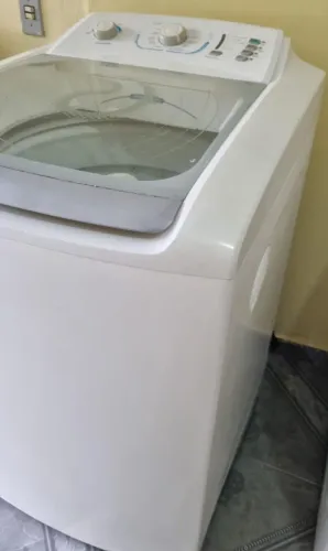Vendo máquina de lavar Electrolux de 15kg