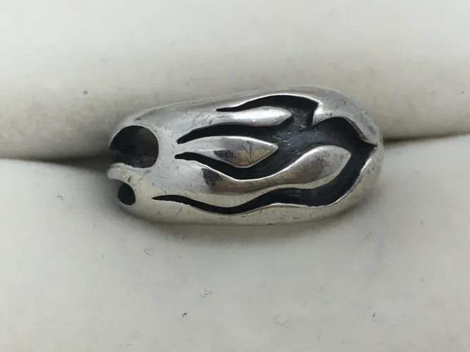 Anel de prata 925 com design tribal moderno