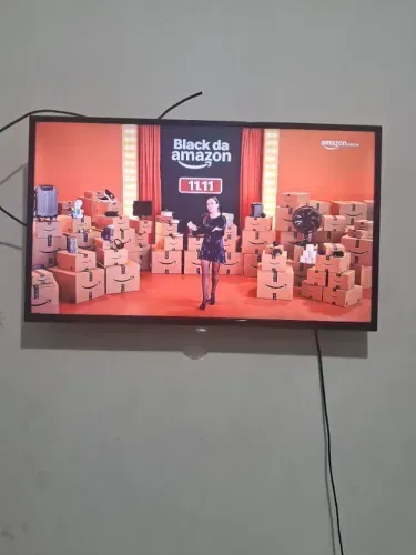 Smart tv 32 polegadas funcionando nova