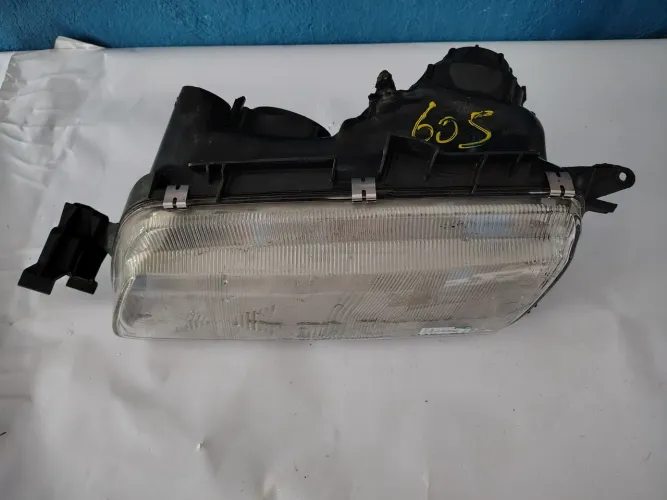 Farol Dianteiro Lado esquerdo Peugeot 605 Ano 1989 A  1999  usado original 