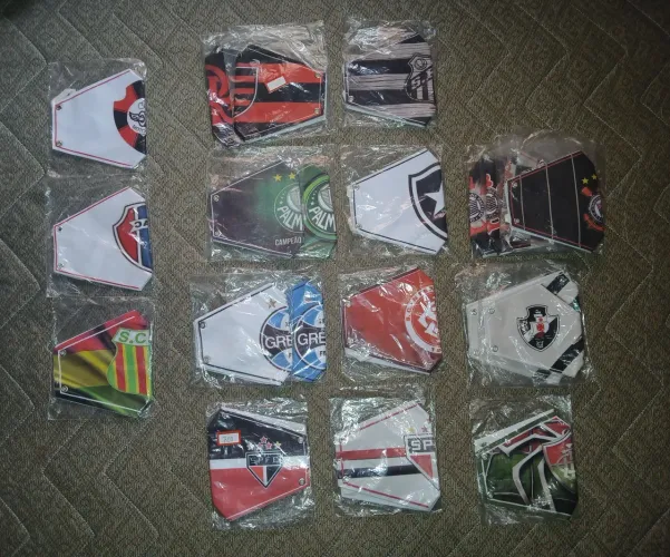 Máscaras personalizadas times brasileirão, variadas.