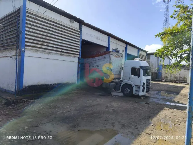 VENDO GALPÃO EM AREA INDUSTRIAL