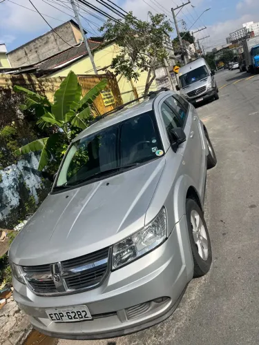 Journey sxt 2.7 ano 2010 sucata para venda de peças