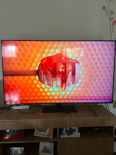 Samsung Q80A 55 polegadas - com defeito 